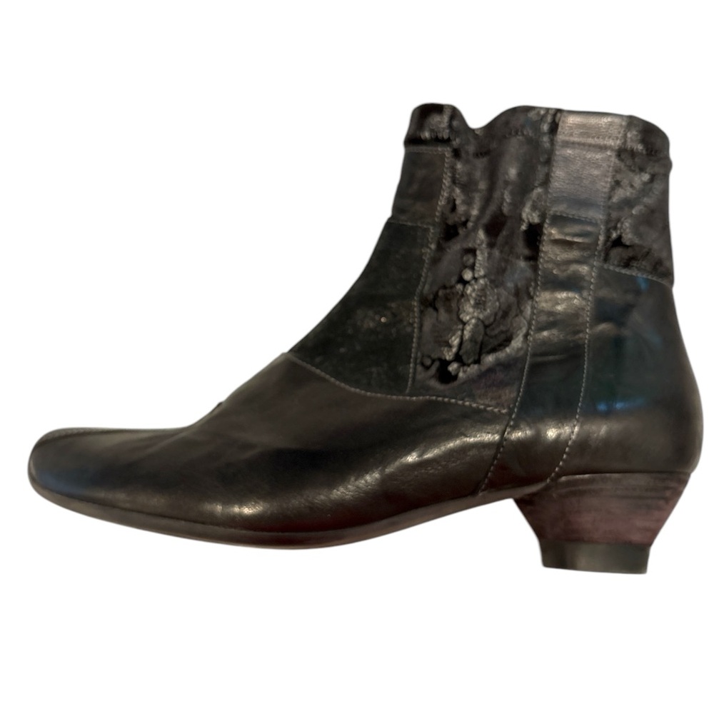 Think! booties size 41, EUC - Picture 4 of 12